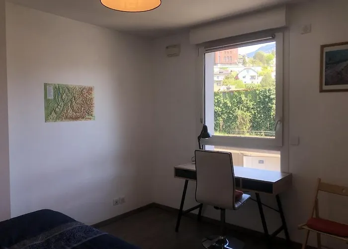 T2 45m2 Le 29 1 Parking Terrasse, Centre-ville エクスレバン